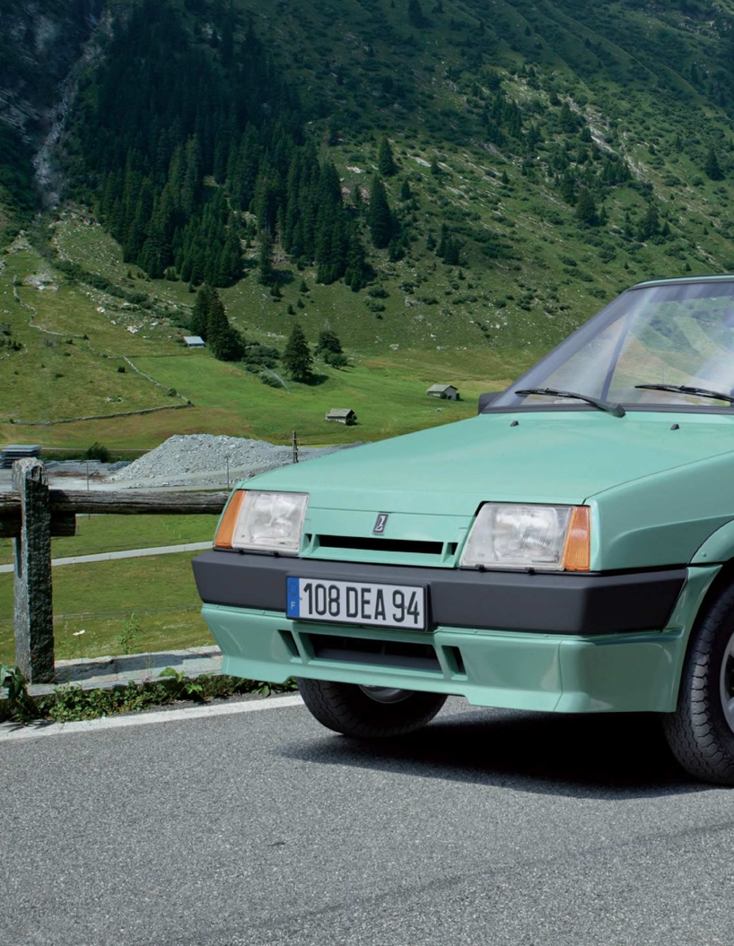 Automobile legend CCCP 111 Lada Natasha 2013.pdf